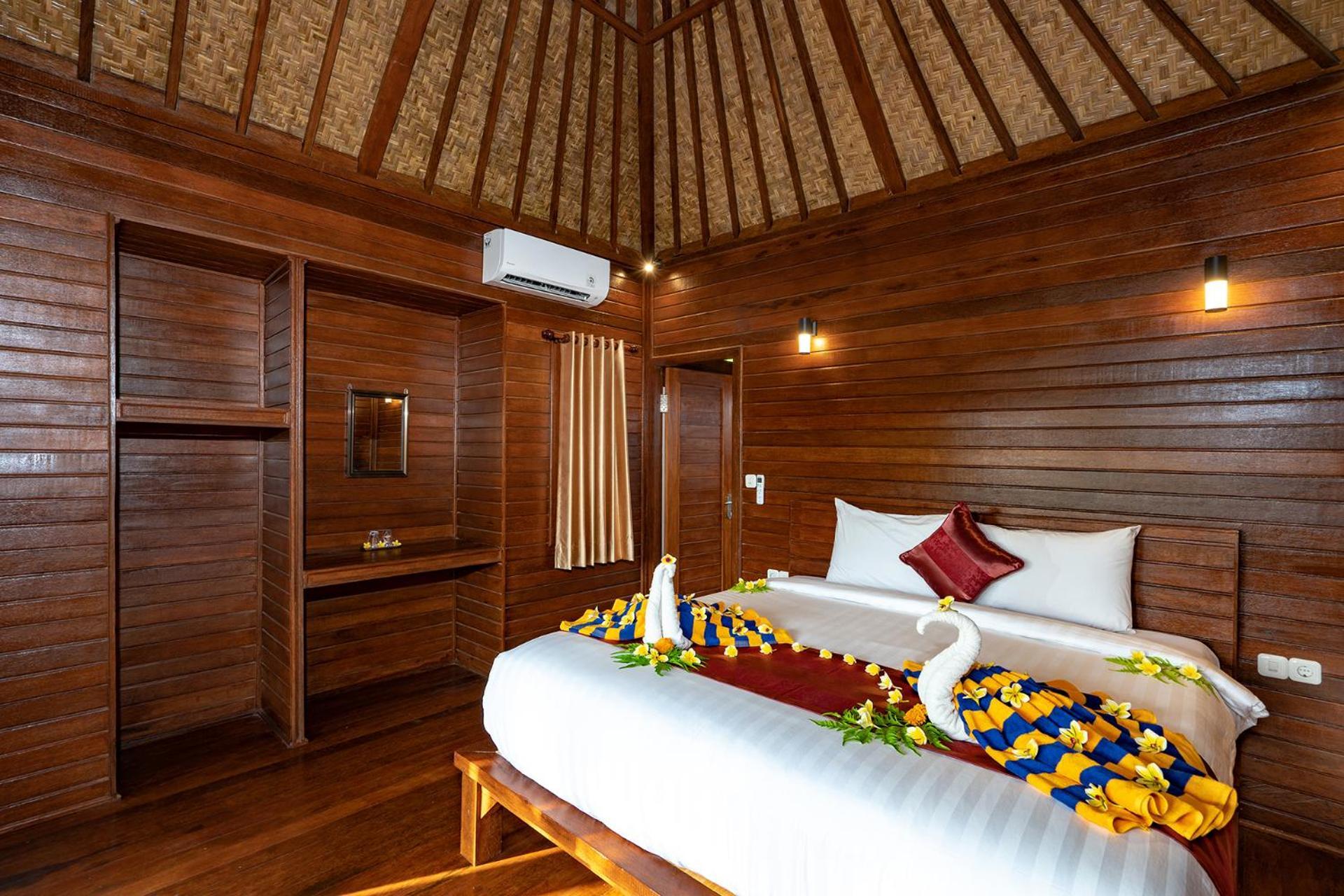Karang Mas Lembongan Hotel Exterior photo